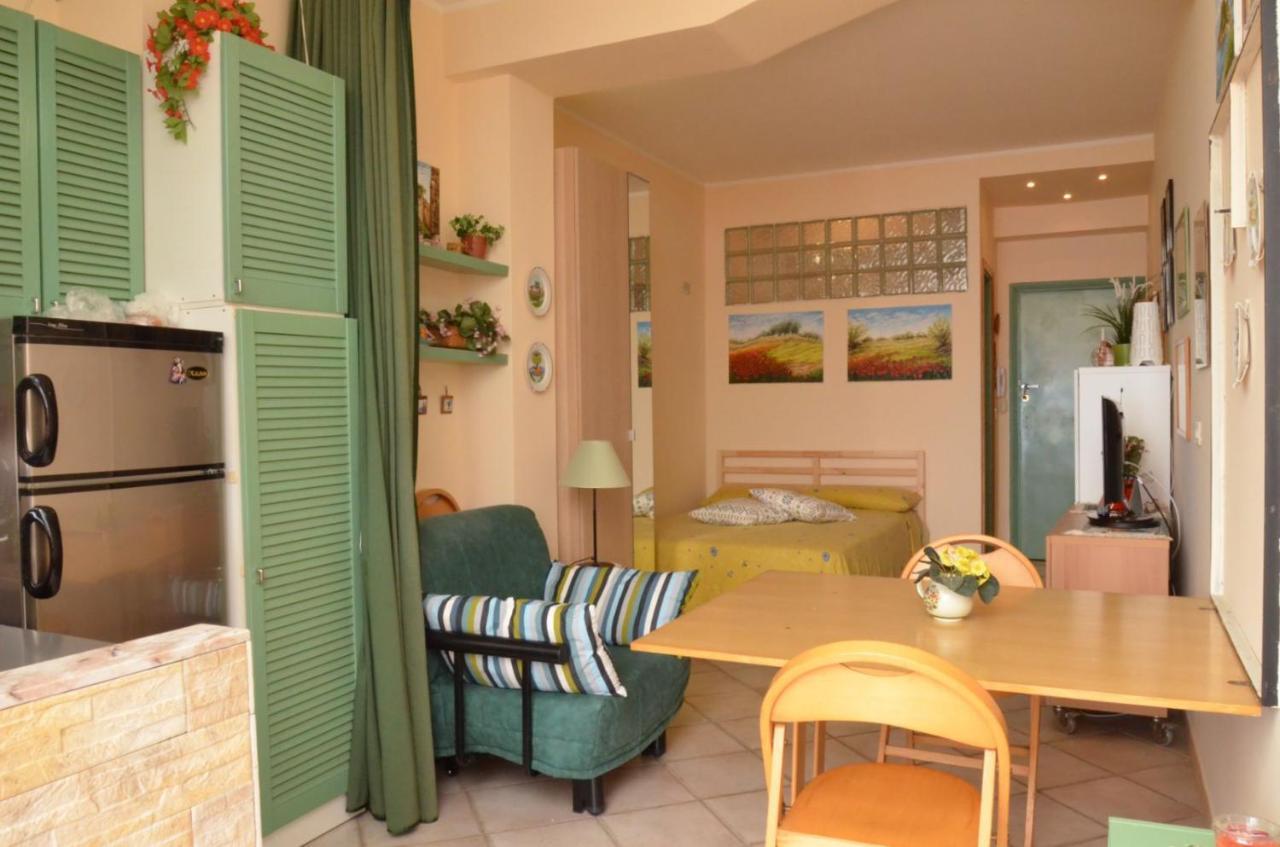 Depandance Casa Andrea Apartment Taormina Luaran gambar